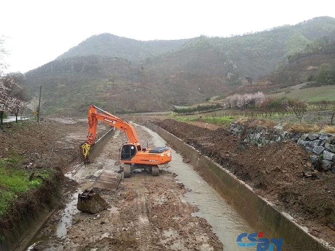 관정개발, 저수지 보강, 용ㆍ배수로 준설